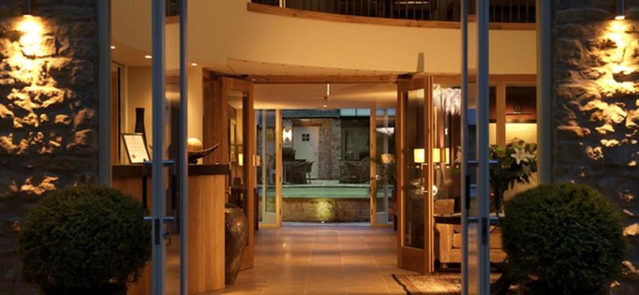 Feversham Arms Hotel & Verbena Spa هلمسلي المظهر الخارجي الصورة