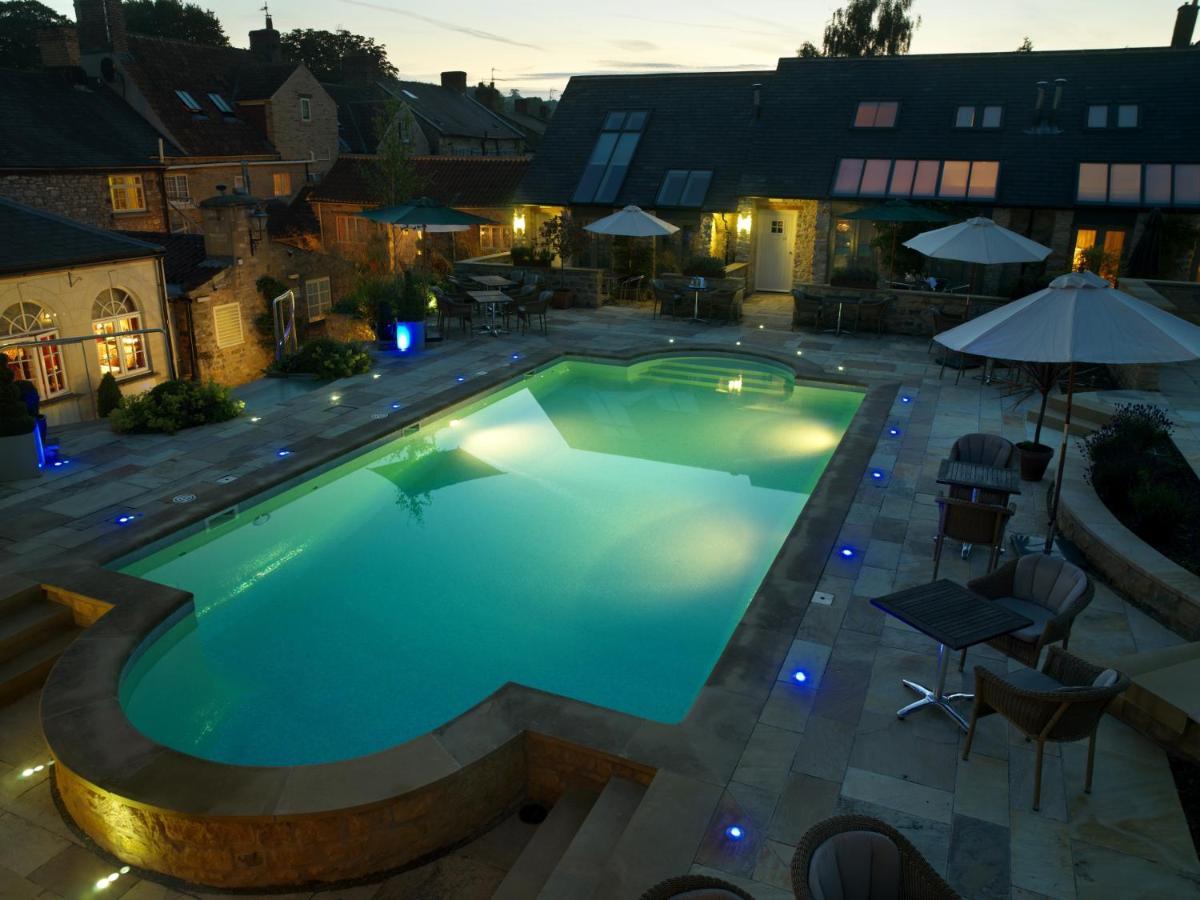 Feversham Arms Hotel & Verbena Spa هلمسلي المظهر الخارجي الصورة